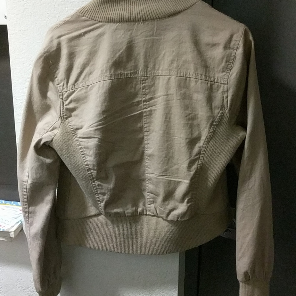 Tan Jacket - Picture 3 of 4